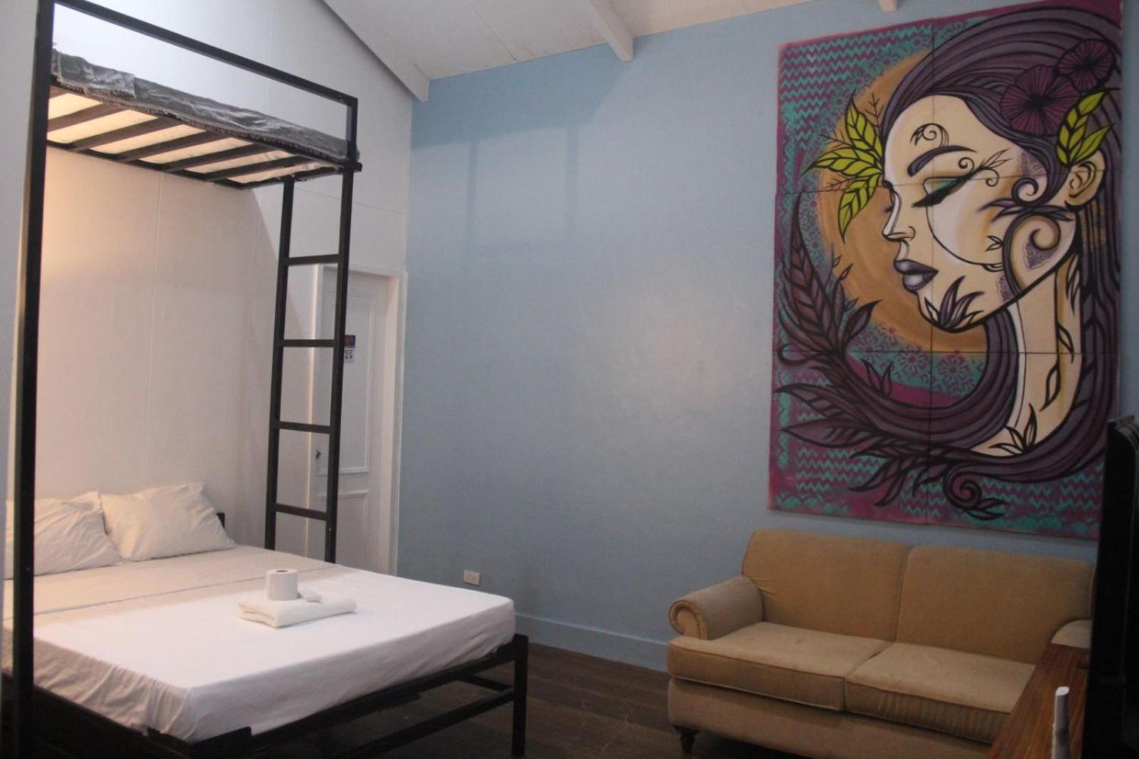 Baybayin Hostel - Pasay Close To Airport Luaran gambar